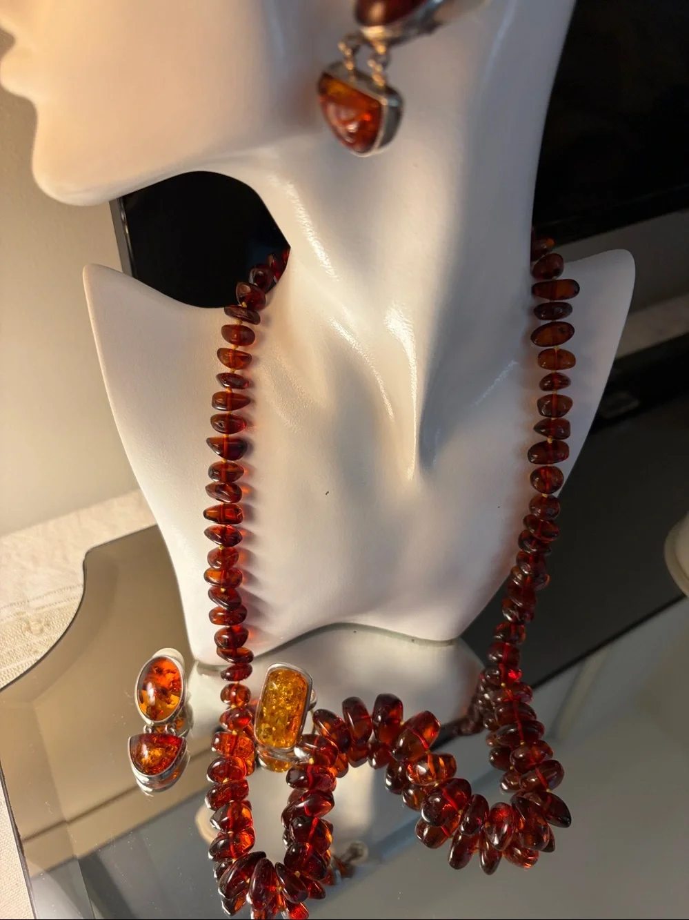 Vintage Cognac Baltic Amber Graduated Necklace 66.7 Grams TW. 14/20 GF Clasp